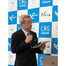 水色と白のフレッシュな印象の官民連携プロジェクトのイベントバックパネルを製作いたしました。